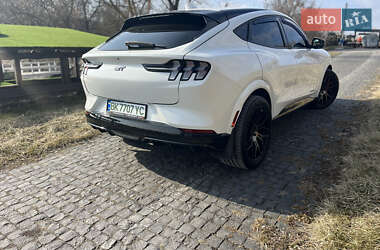 Внедорожник / Кроссовер Ford Mustang Mach-E 2021 в 