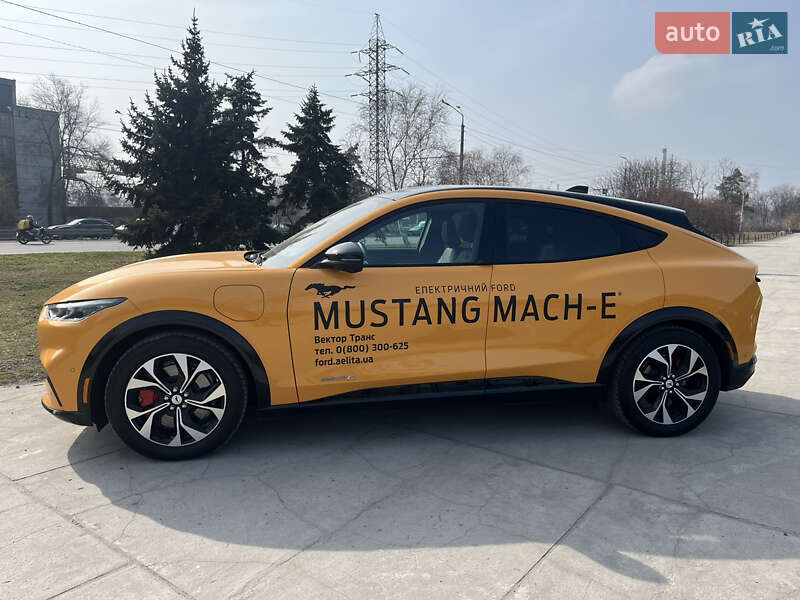 Позашляховик / Кросовер Ford Mustang Mach-E 2023 в Дніпрі