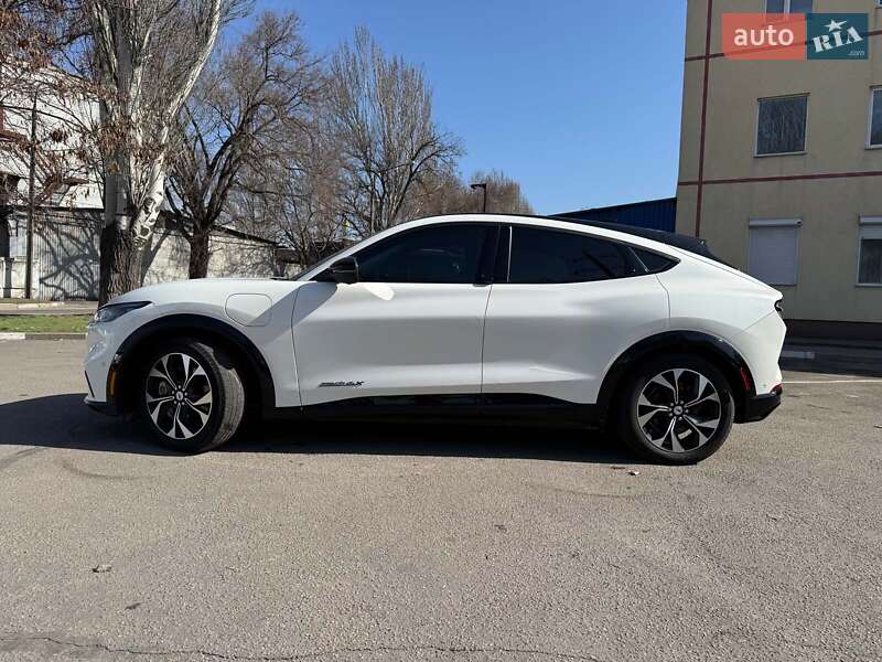 Позашляховик / Кросовер Ford Mustang Mach-E 2021 в Запоріжжі