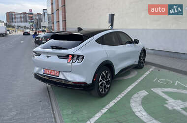 Внедорожник / Кроссовер Ford Mustang Mach-E 2022 в 