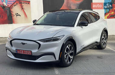 Внедорожник / Кроссовер Ford Mustang Mach-E 2022 в 