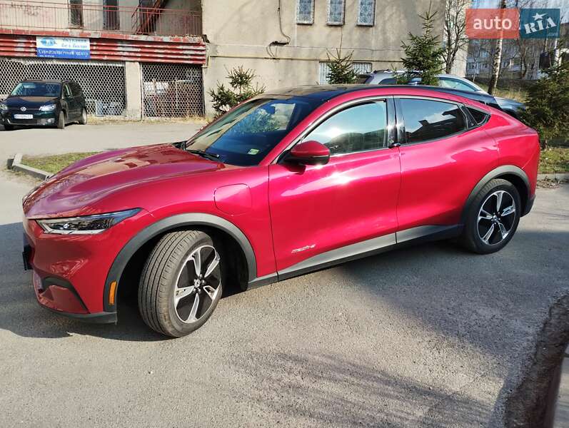 Позашляховик / Кросовер Ford Mustang Mach-E 2021 в Тернополі