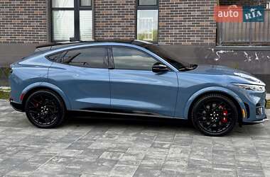 Внедорожник / Кроссовер Ford Mustang Mach-E 2022 в 