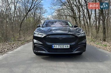 Позашляховик / Кросовер Ford Mustang Mach-E 2022 в 