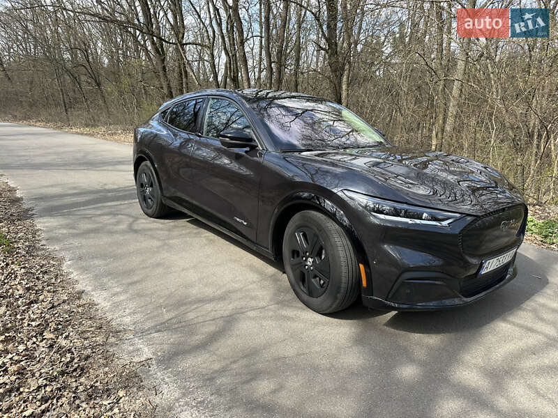 Позашляховик / Кросовер Ford Mustang Mach-E 2022 в Києві