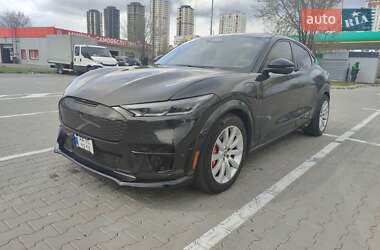 Внедорожник / Кроссовер Ford Mustang Mach-E 2021 в 