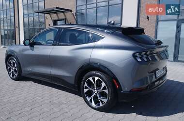 Позашляховик / Кросовер Ford Mustang Mach-E 2021 в 