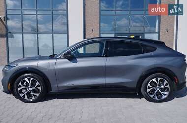 Позашляховик / Кросовер Ford Mustang Mach-E 2021 в 
