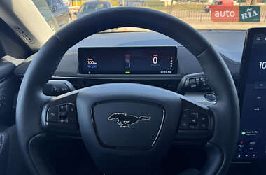 Внедорожник / Кроссовер Ford Mustang Mach-E 2021 в 