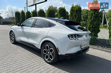 Внедорожник / Кроссовер Ford Mustang Mach-E 2022 в 