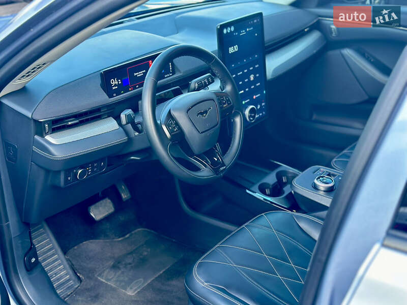Позашляховик / Кросовер Ford Mustang Mach-E 2022 в Києві