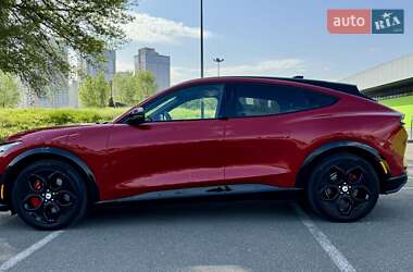Внедорожник / Кроссовер Ford Mustang Mach-E 2022 в 