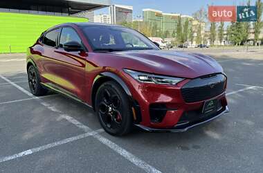 Внедорожник / Кроссовер Ford Mustang Mach-E 2022 в 