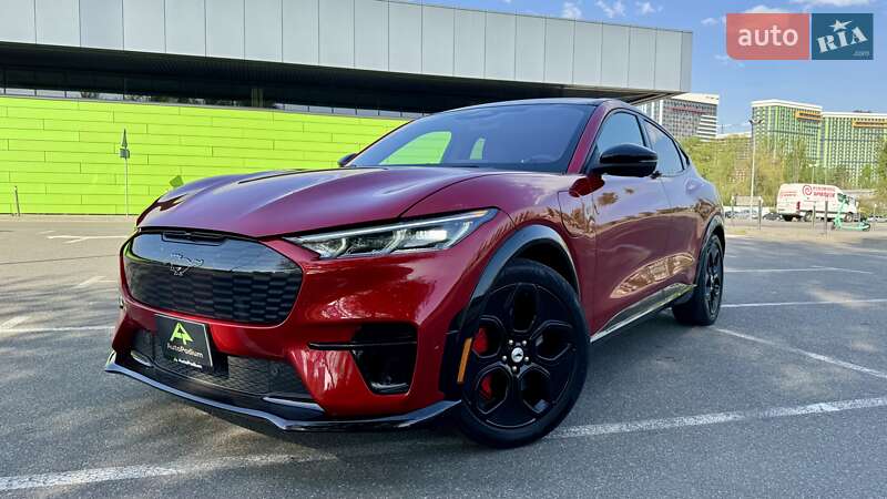 Внедорожник / Кроссовер Ford Mustang Mach-E 2022 в 