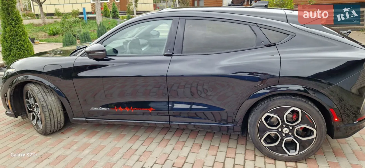 2021 Ford Mustang Mach-E - мініатюра 14