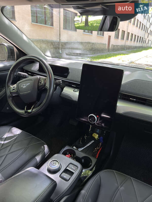 Позашляховик / Кросовер Ford Mustang Mach-E 2021 в Кропивницькому фото 8 Позашляховик / Кросовер Ford Mustang Mach-E 2021 в Кропивницькому