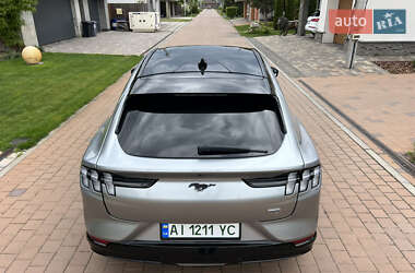 Позашляховик / Кросовер Ford Mustang Mach-E 2021 в 