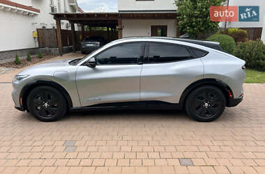 Позашляховик / Кросовер Ford Mustang Mach-E 2021 в 