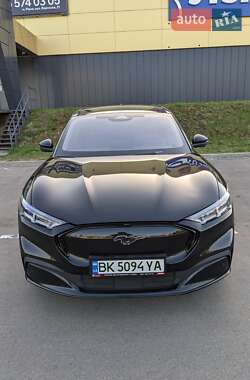 Внедорожник / Кроссовер Ford Mustang Mach-E 2021 в 