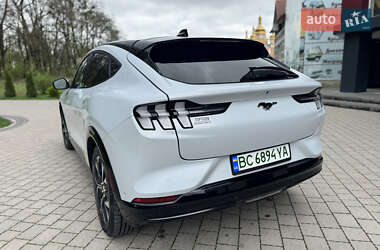 Внедорожник / Кроссовер Ford Mustang Mach-E 2021 в 
