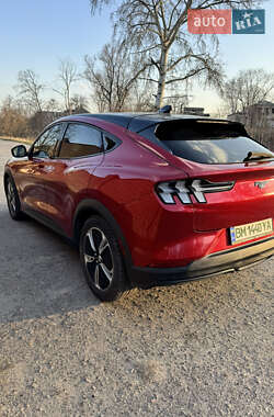 Внедорожник / Кроссовер Ford Mustang Mach-E 2020 в 