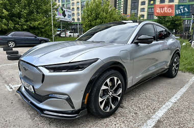 Внедорожник / Кроссовер Ford Mustang Mach-E 2021 в 