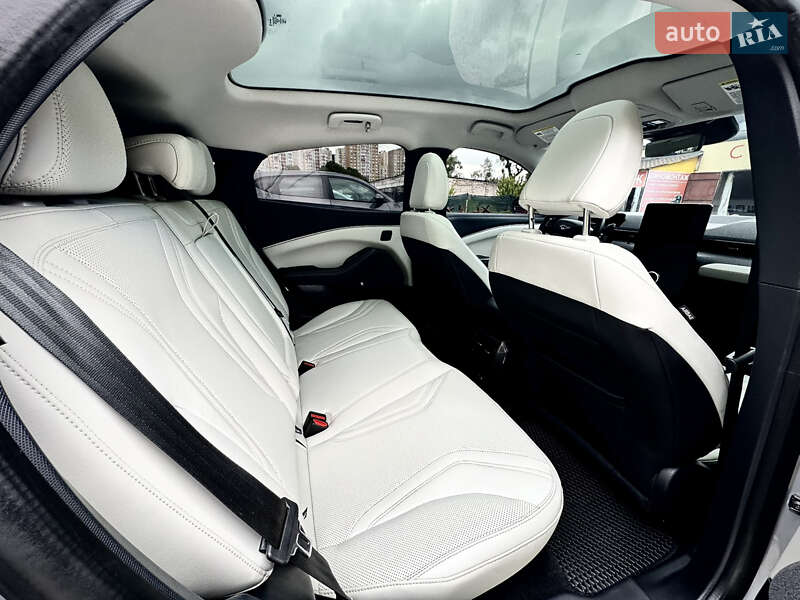 Внедорожник / Кроссовер Ford Mustang Mach-E 2021 в Киеве фото 10 Внедорожник / Кроссовер Ford Mustang Mach-E 2021 в Киеве