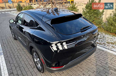 Позашляховик / Кросовер Ford Mustang Mach-E 2023 в 