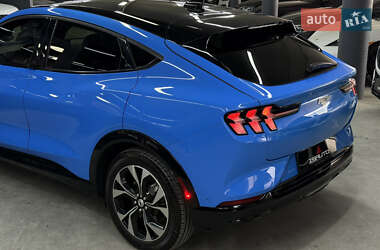 Внедорожник / Кроссовер Ford Mustang Mach-E 2022 в 