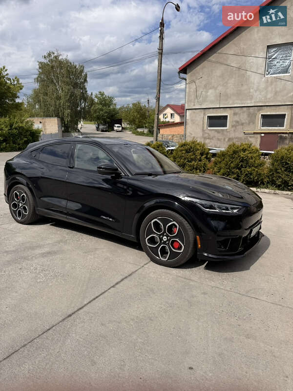 Внедорожник / Кроссовер Ford Mustang Mach-E 2023 в 