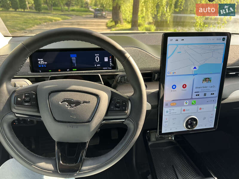 Позашляховик / Кросовер Ford Mustang Mach-E 2023 в Рівному