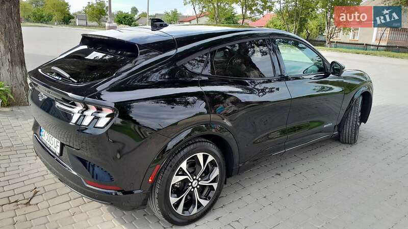 Внедорожник / Кроссовер Ford Mustang Mach-E 2022 в Хмельницком