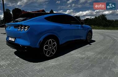 Внедорожник / Кроссовер Ford Mustang Mach-E 2021 в 