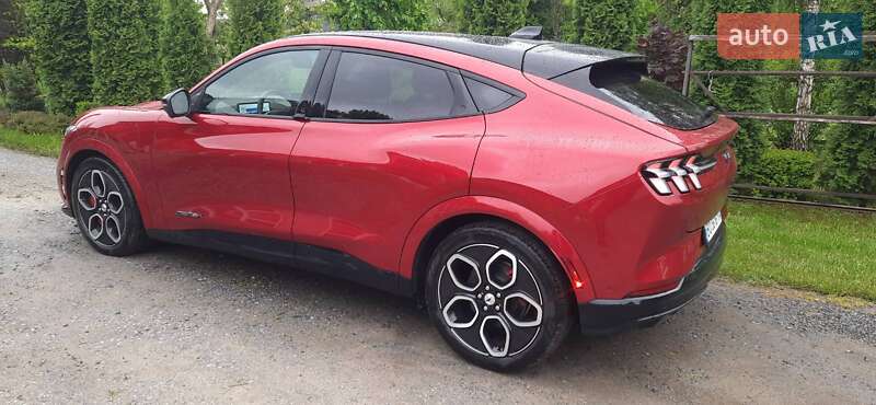 Позашляховик / Кросовер Ford Mustang Mach-E 2022 в Шумську