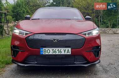 Внедорожник / Кроссовер Ford Mustang Mach-E 2022 в 