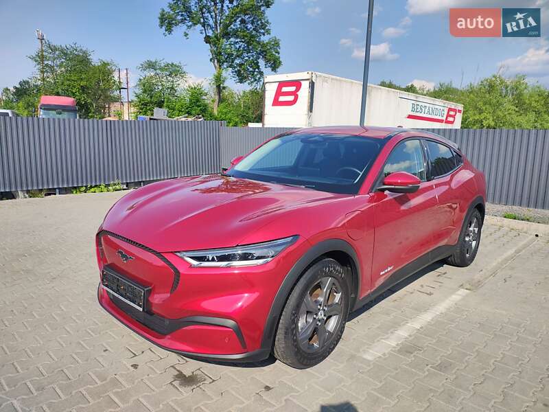 Внедорожник / Кроссовер Ford Mustang Mach-E 2021 в 