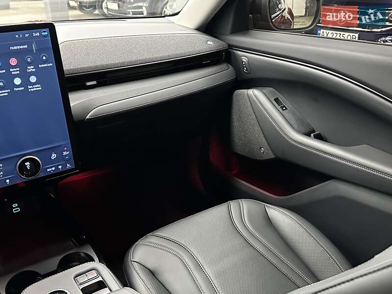 Внедорожник / Кроссовер Ford Mustang Mach-E 2024 в Харькове
