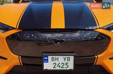 Внедорожник / Кроссовер Ford Mustang Mach-E 2021 в 
