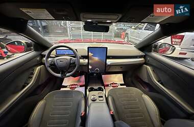 Внедорожник / Кроссовер Ford Mustang Mach-E 2021 в 