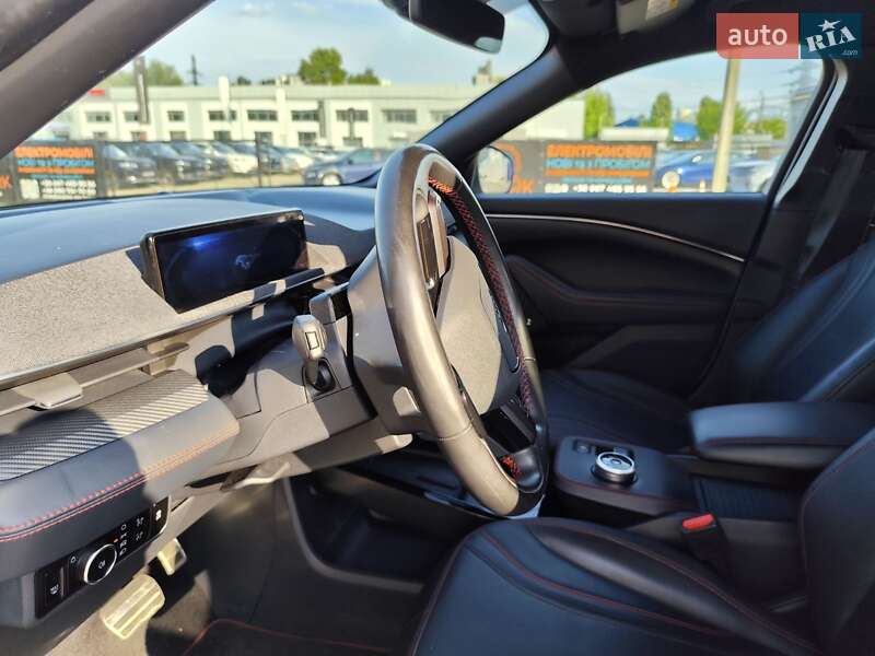 Позашляховик / Кросовер Ford Mustang Mach-E 2023 в Києві