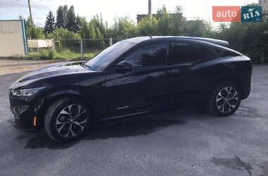 Внедорожник / Кроссовер Ford Mustang Mach-E 2022 в 