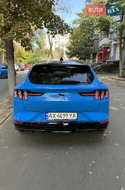 Внедорожник / Кроссовер Ford Mustang Mach-E 2022 в 