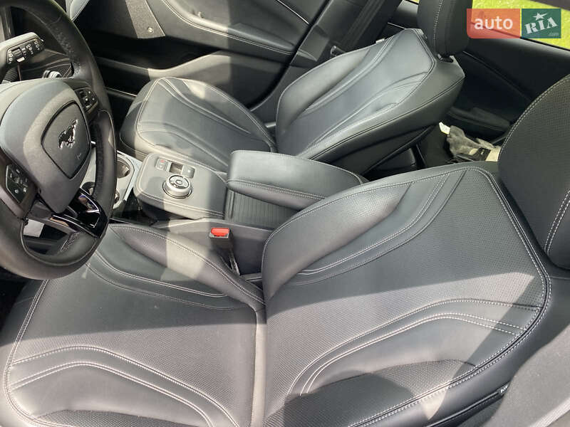 Внедорожник / Кроссовер Ford Mustang Mach-E 2022 в Хмельницком