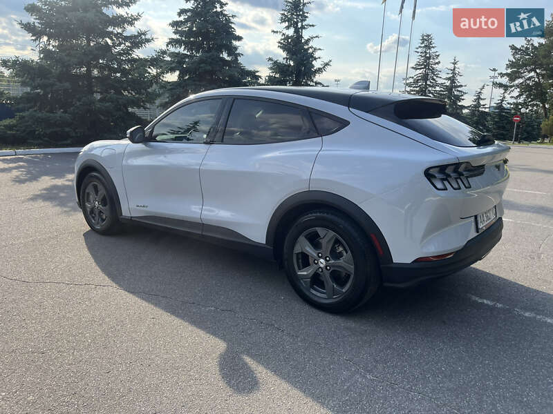 Позашляховик / Кросовер Ford Mustang Mach-E 2022 в Києві