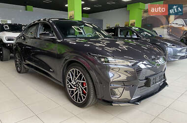 Внедорожник / Кроссовер Ford Mustang Mach-E 2021 в 