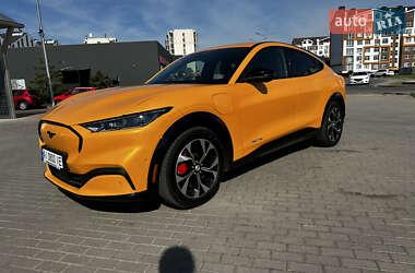 Внедорожник / Кроссовер Ford Mustang Mach-E 2022 в 