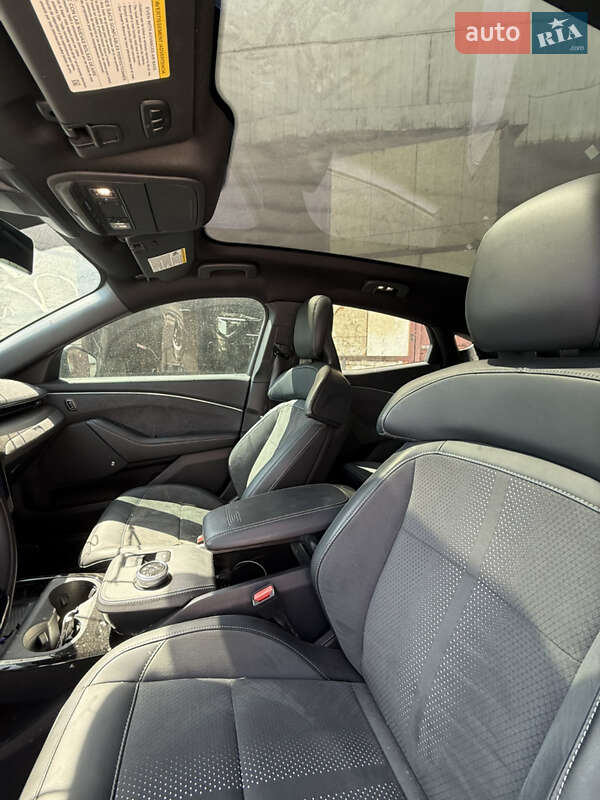 Внедорожник / Кроссовер Ford Mustang Mach-E 2023 в Тернополе фото 28 Внедорожник / Кроссовер Ford Mustang Mach-E 2023 в Тернополе