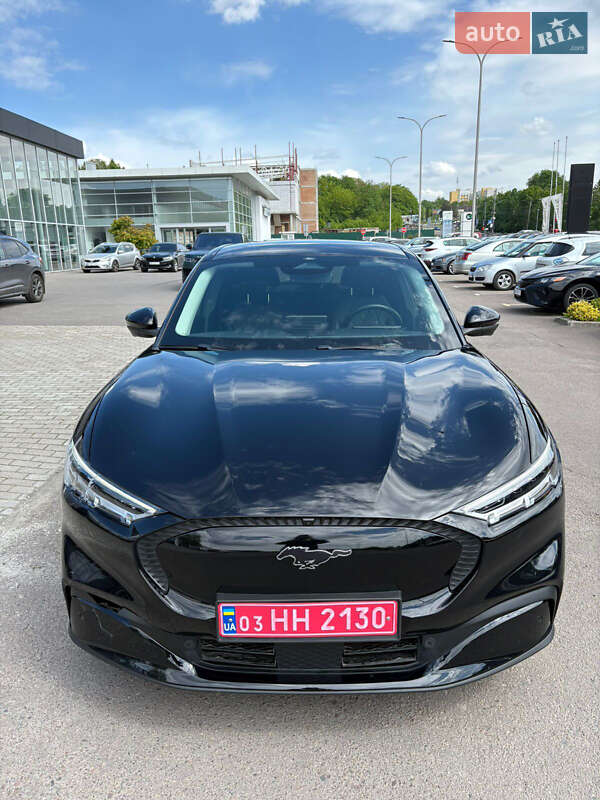 Позашляховик / Кросовер Ford Mustang Mach-E 2021 в Рівному