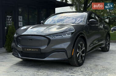Позашляховик / Кросовер Ford Mustang Mach-E 2021 в 