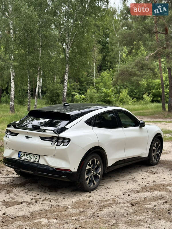 Позашляховик / Кросовер Ford Mustang Mach-E 2021 в Сумах